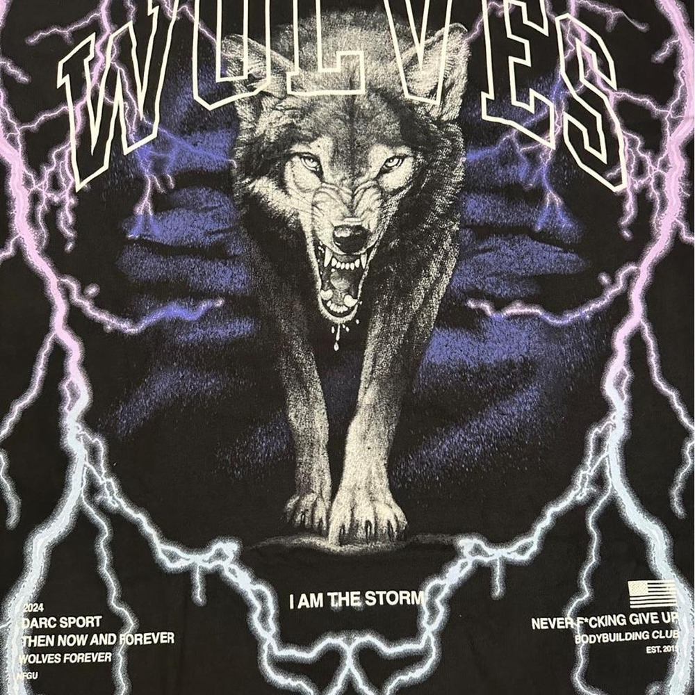 Darc Sport Wolves Club I Am The Storm Wolf Lightning Graphic Tee Black Medium